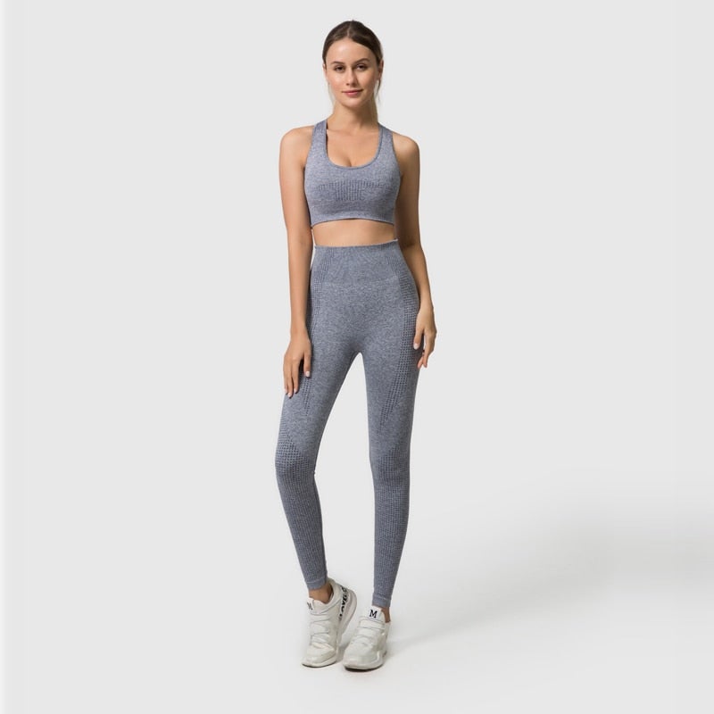 FlexFit Seamless Women’s Yoga Set: Comfort & Style